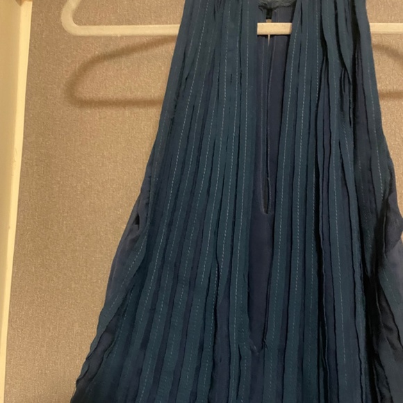 Blue tank - Picture 4 of 4